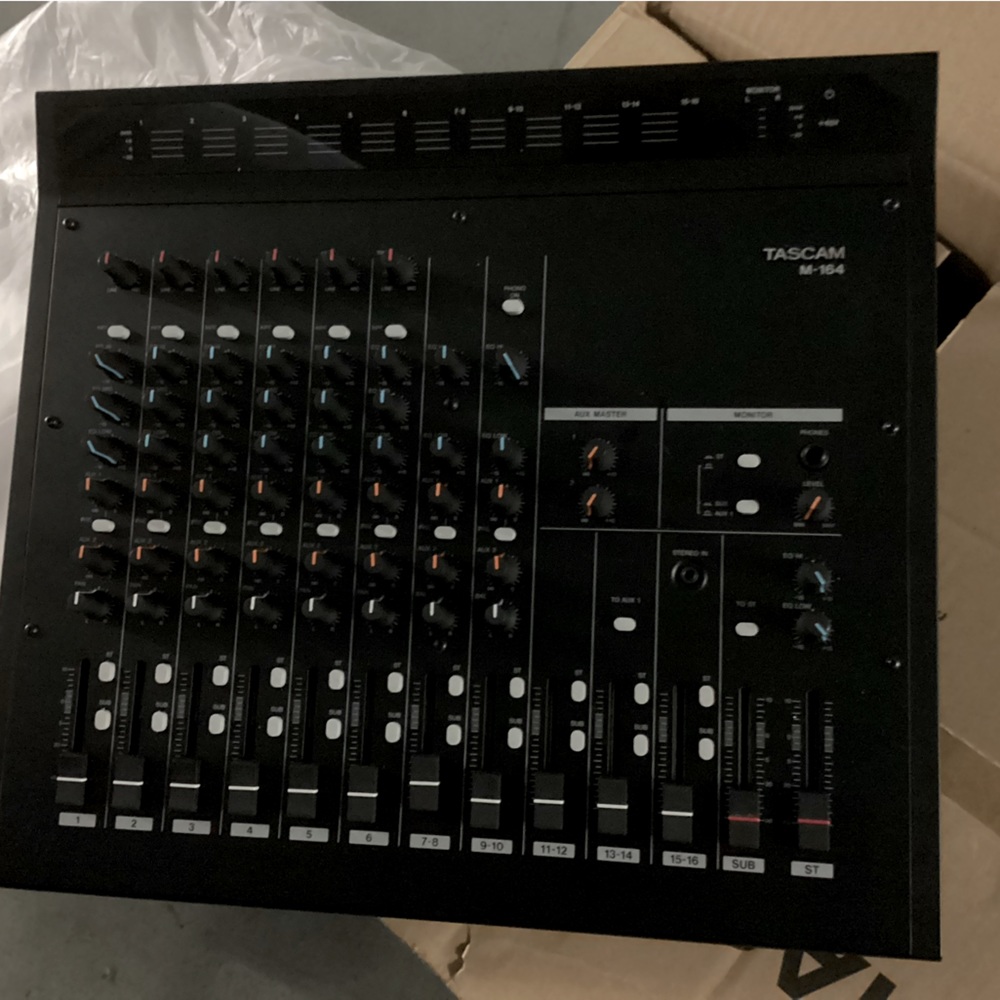 Tascam M-164 16 channel Analog Mixing Board